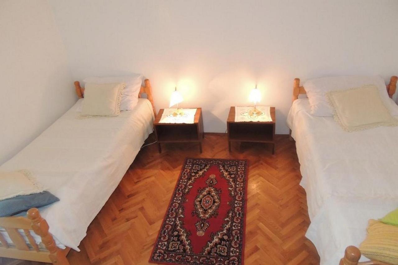 Apartment Hortenzia *